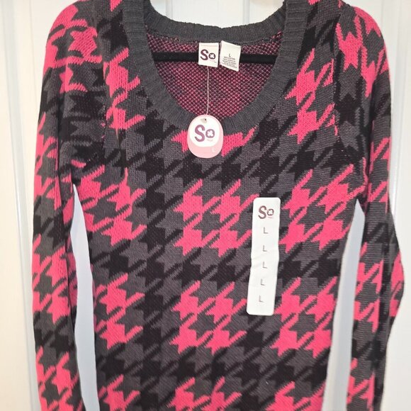 So Pink Black Sweater L with tags - Picture 1 of 3